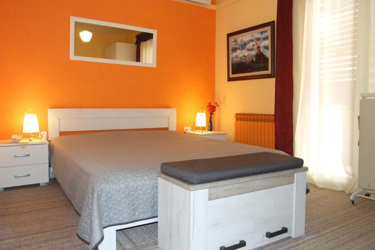 Casa Sergio & 3*
