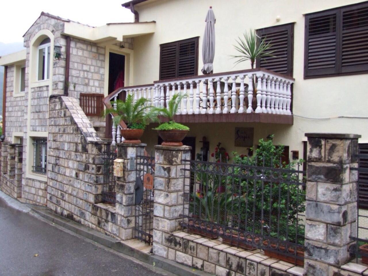 Casa Sergio & Maison d'hôtes Budva
